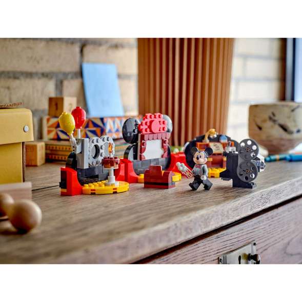 Конструктор LEGO Disney 40600 Празднование 100-летия Дисней во Владимире