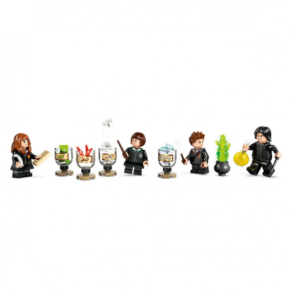 Конструктор LEGO Harry Potter 76431 Замок Хогвартс Класс зельеварения во Владимире