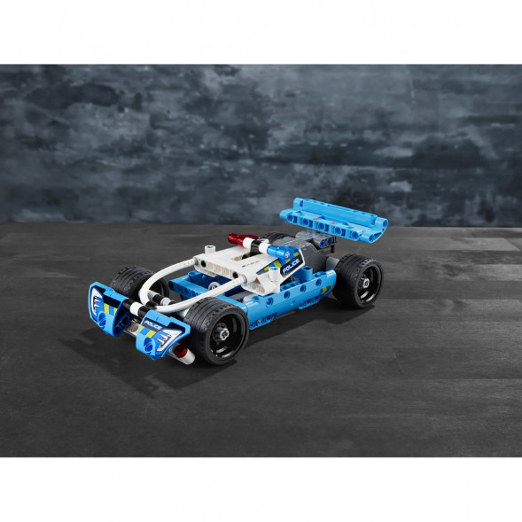 Конструктор LEGO Technic 42091 Полицейская погоня во Владимире