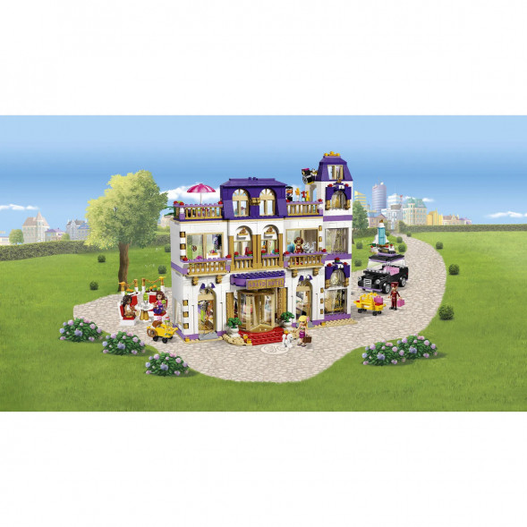 Конструктор LEGO Friends 41101 Гранд-отель во Владимире