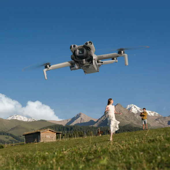 Квадрокоптер DJI Mini 5 Pro Fly More Combo (DJI RC-N3) во Владимире