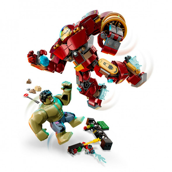 Конструктор LEGO Super Heroes 76343 Легендарная битва Халкбастера против Халка во Владимире
