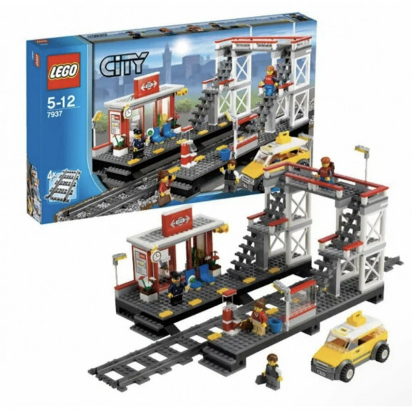 Конструктор LEGO City 7937 Железнодорожная станция во Владимире