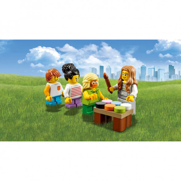Конструктор LEGO City Town 60234 Комплект минифигурок Весёлая ярмарка во Владимире
